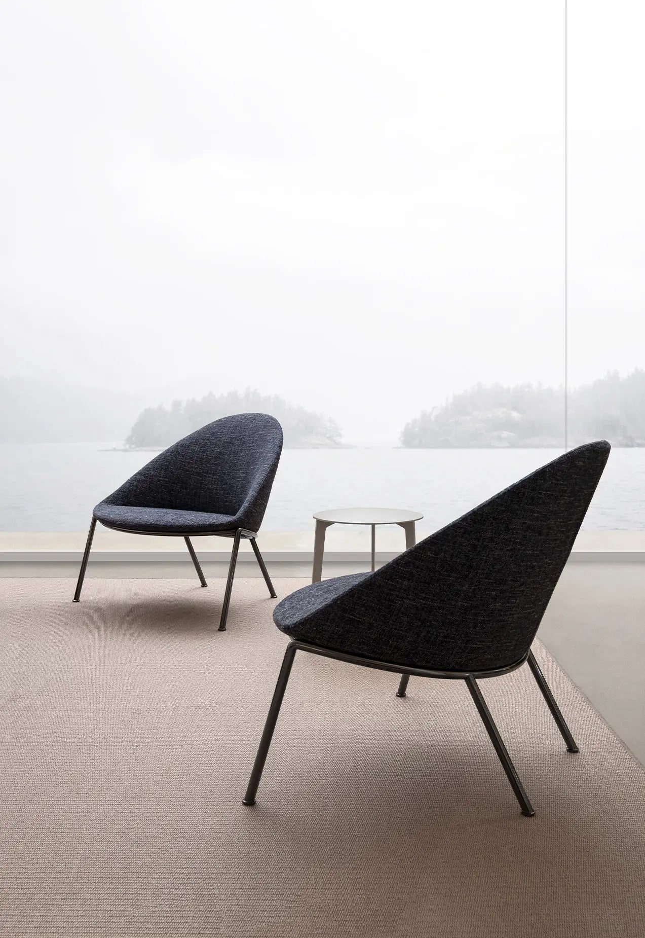 CIRCA LOUNGE CHAIR