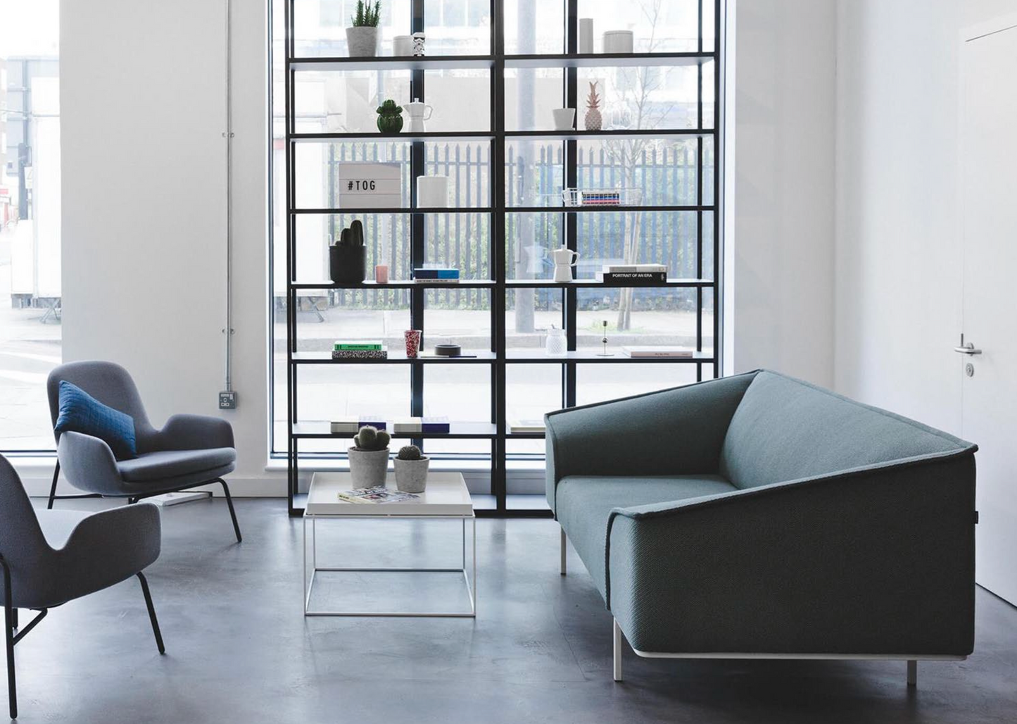 SEAM SOFA