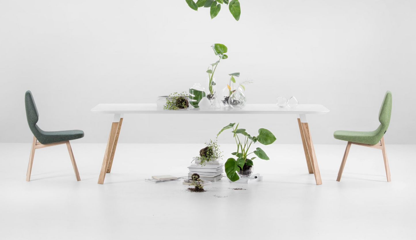 OBLIQUE TABLE