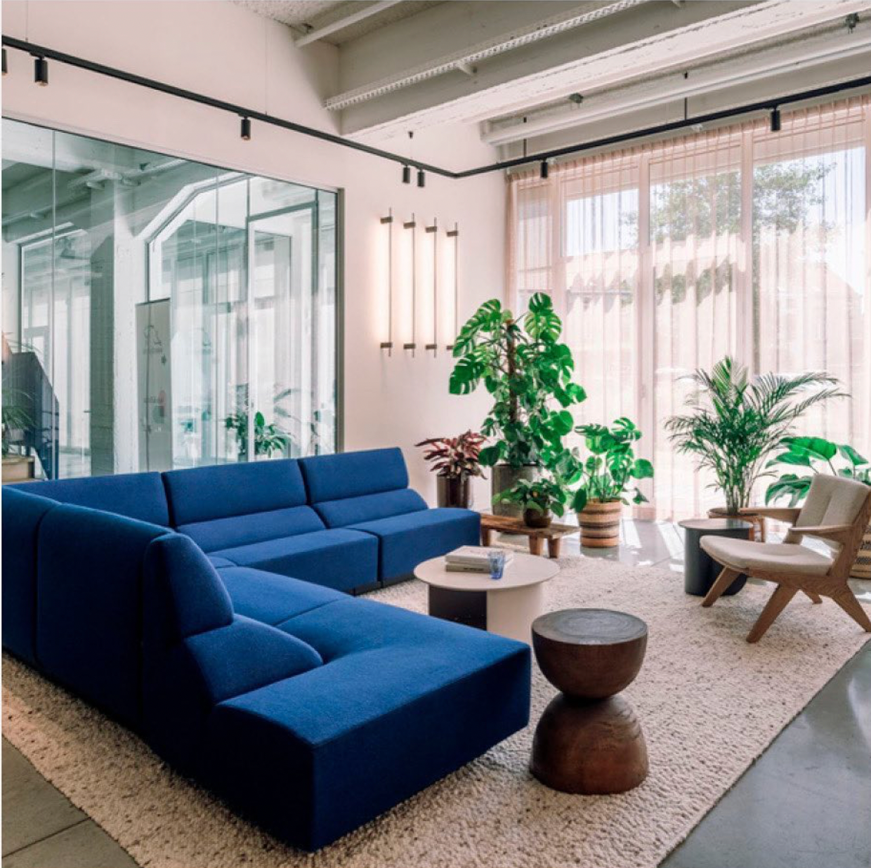 LAYOUT SOFA