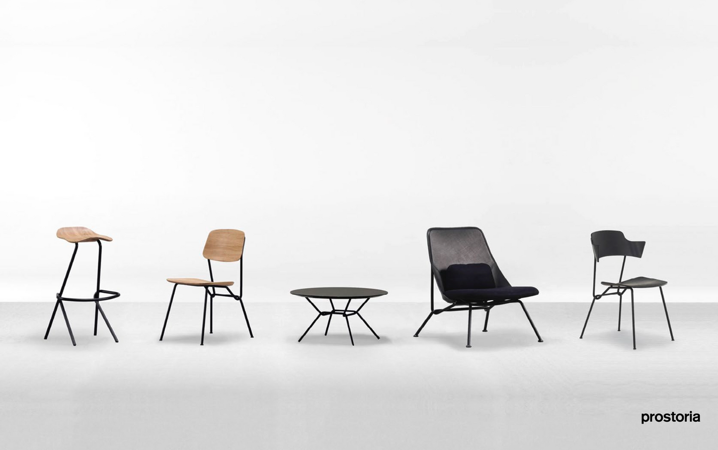 STRAIN CHAIR