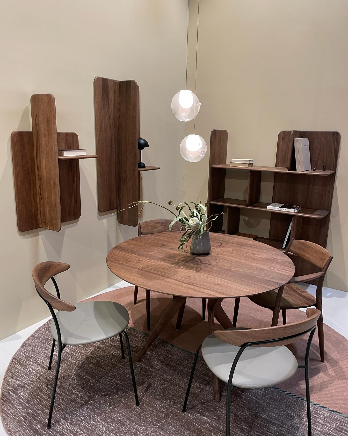 KINU CHAIR