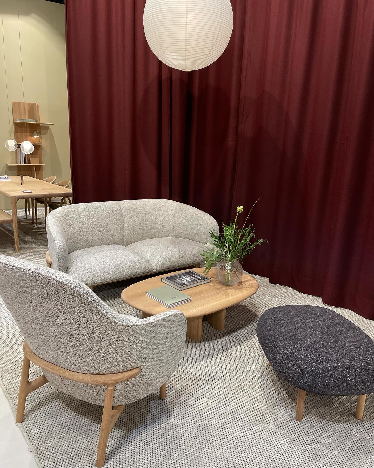 MONUMENT COFFEE TABLE - OVAL/ROUND