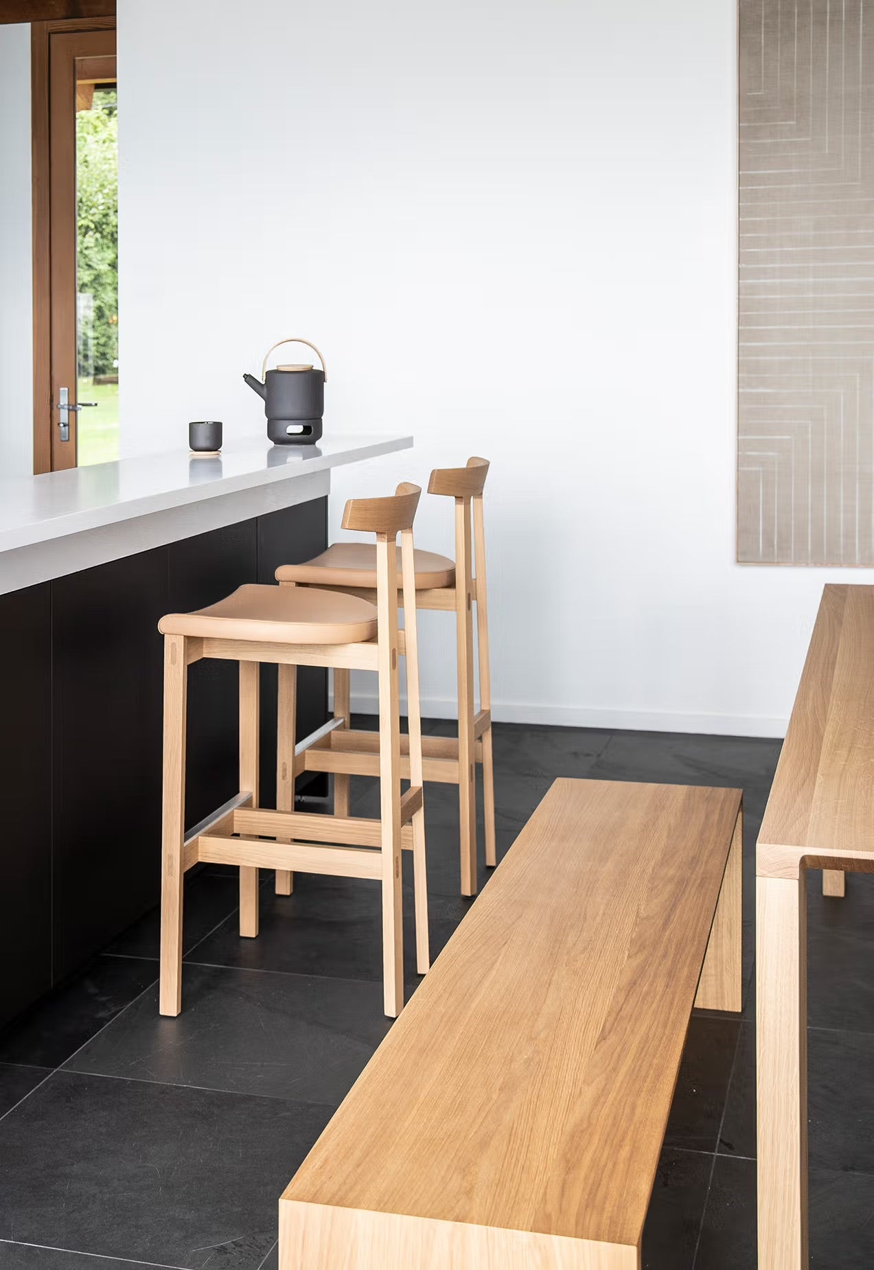 TORII BAR STOOL