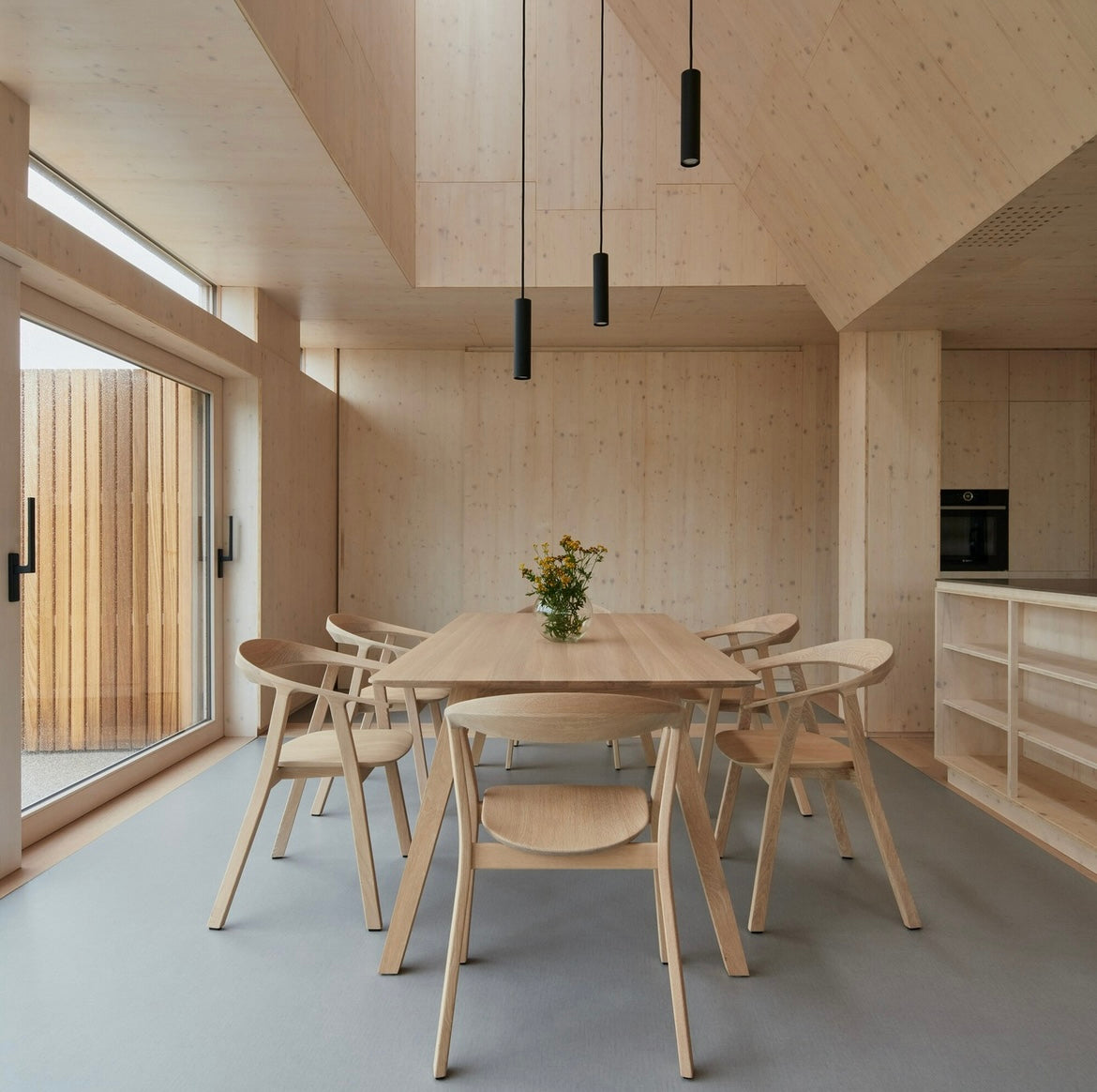 RHOMB CHAIR