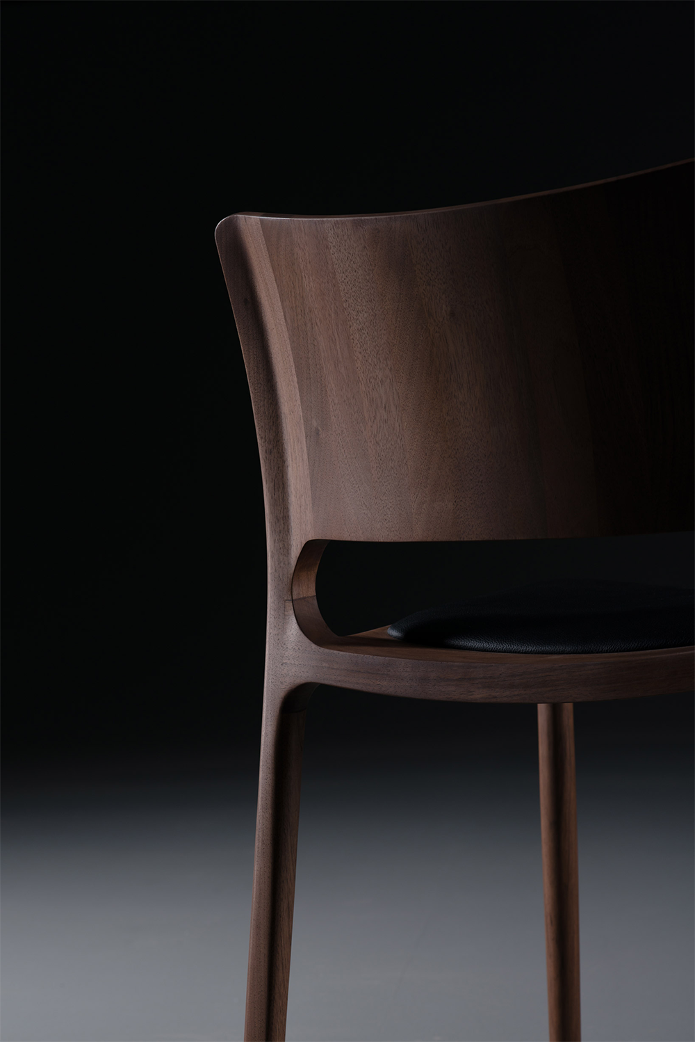 LATUS CHAIR