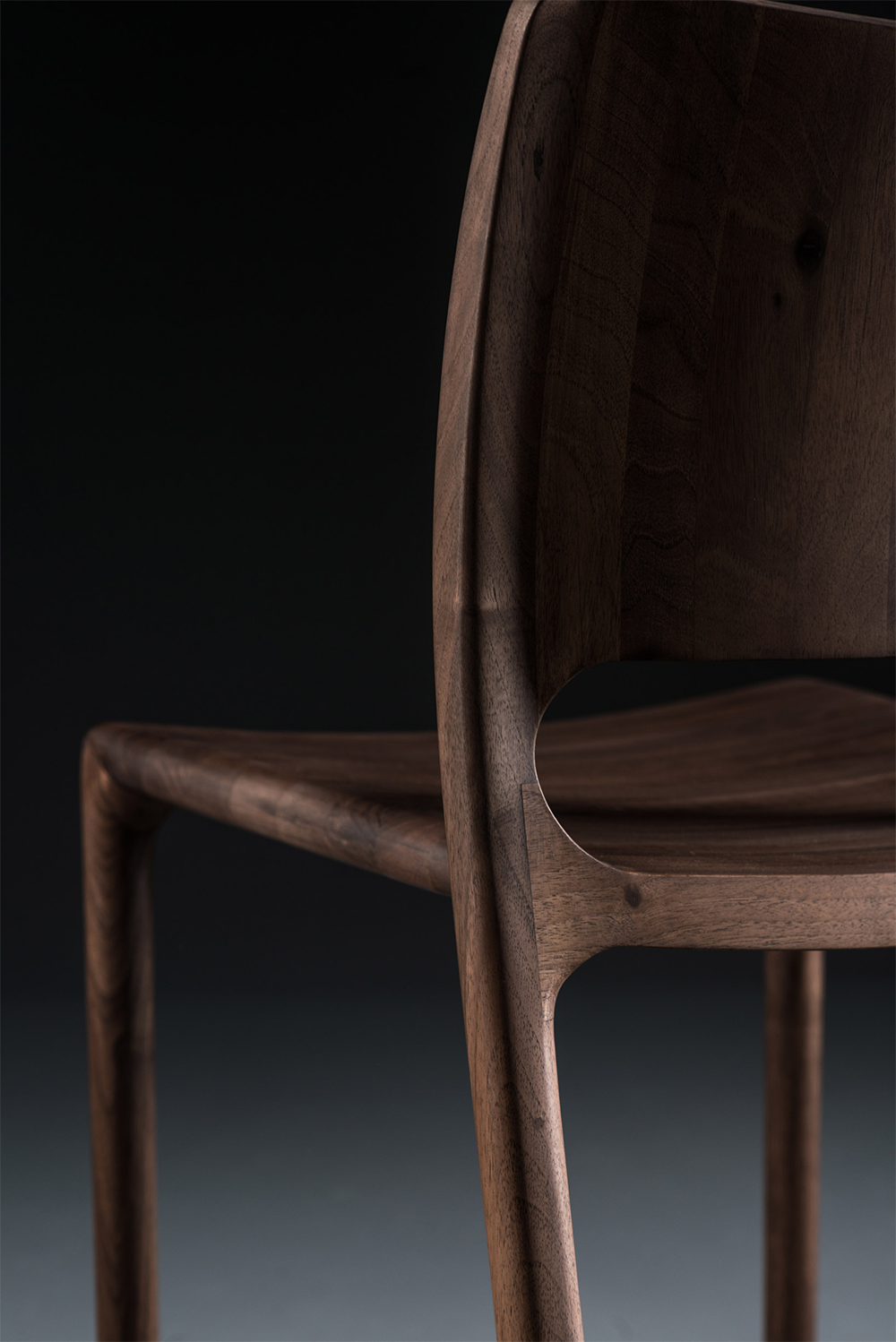 LATUS CHAIR