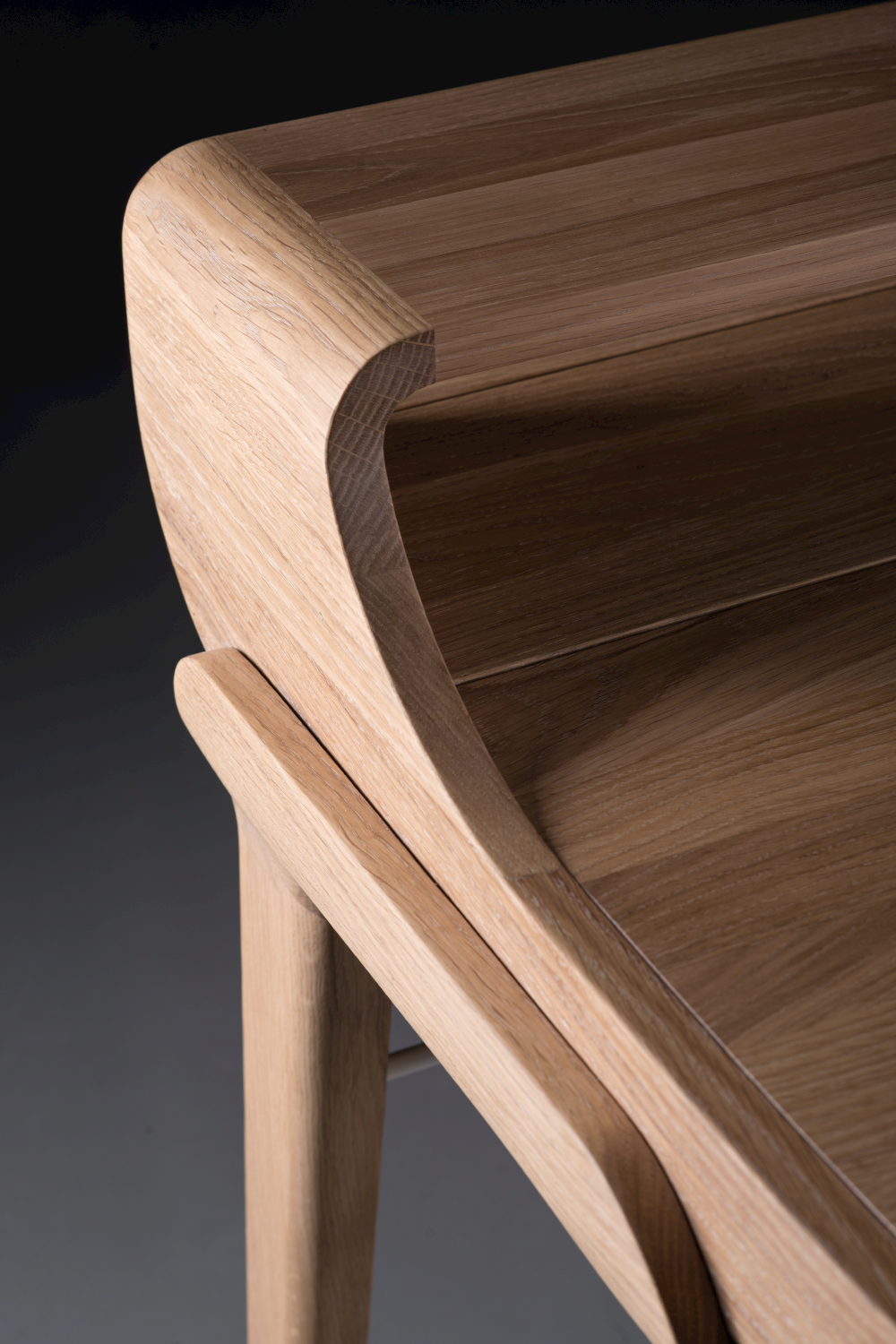 PICARD DESK