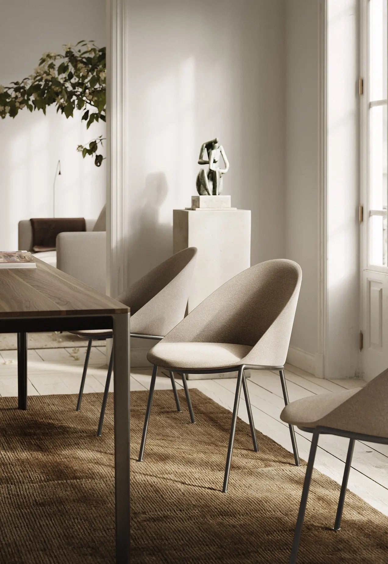 CIRCA STOOL & SIDE CHAIR