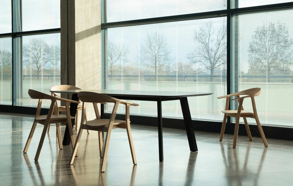 RHOMB TABLE