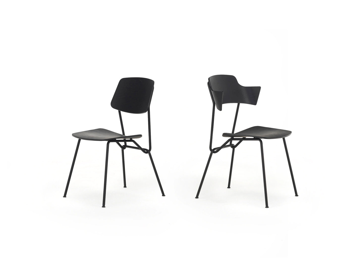 STRAIN CHAIR