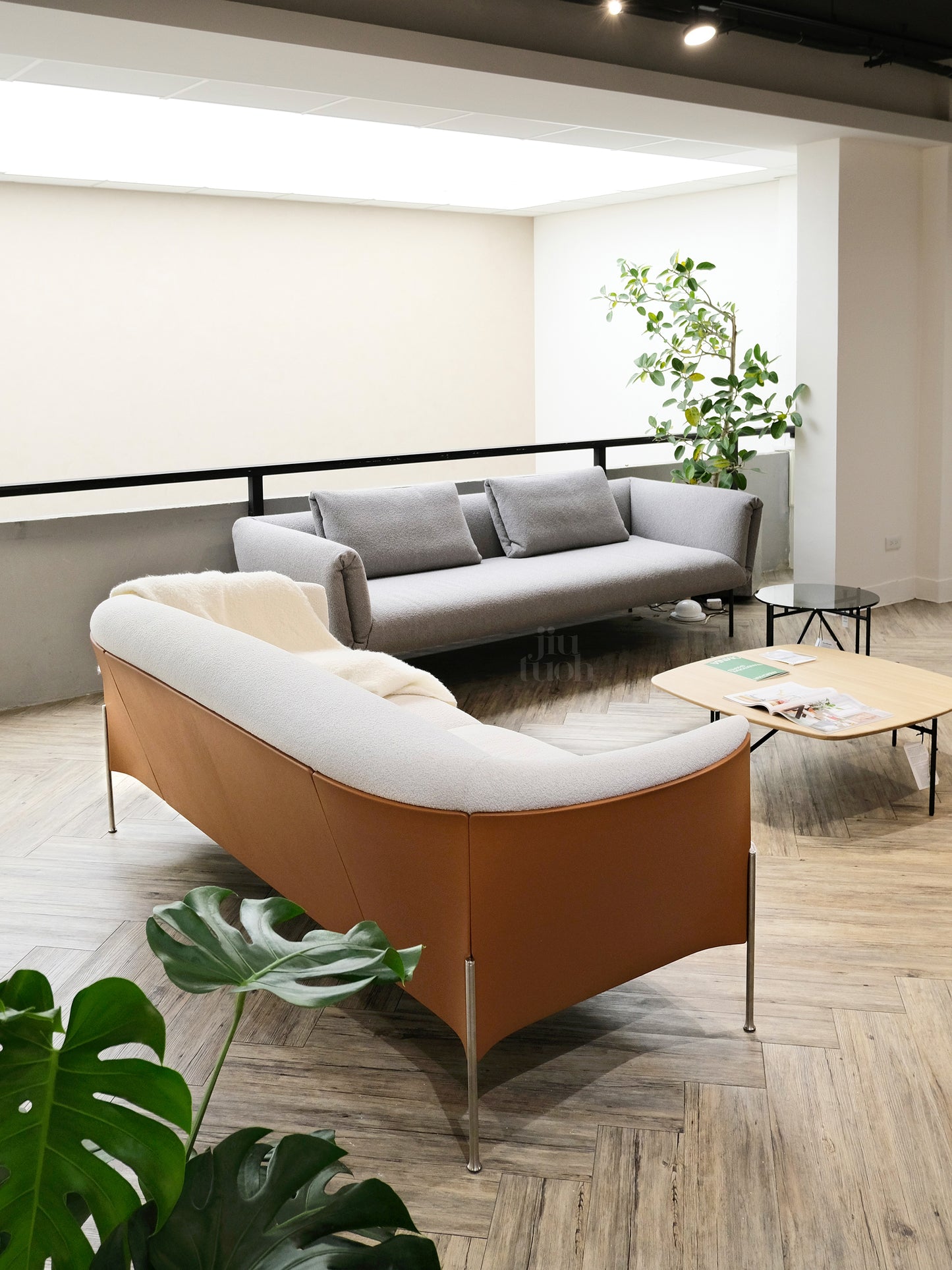 OMNIA SOFA