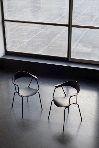 PIUN CHAIR