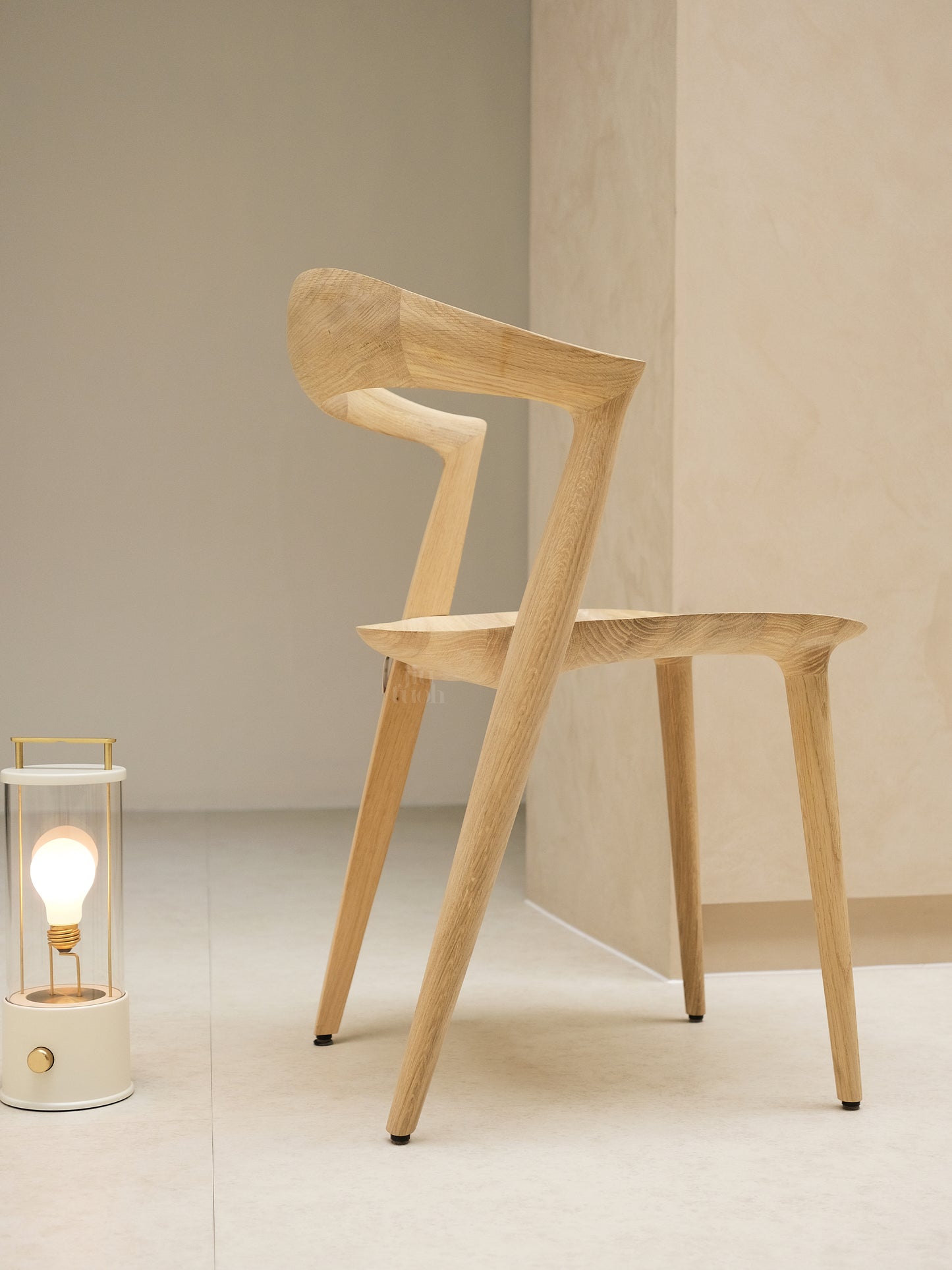 ADDO CHAIR