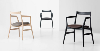 DOBRA CHAIR