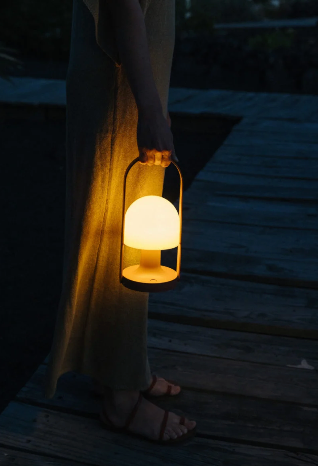 FOLLOW ME PORTABLE LAMP