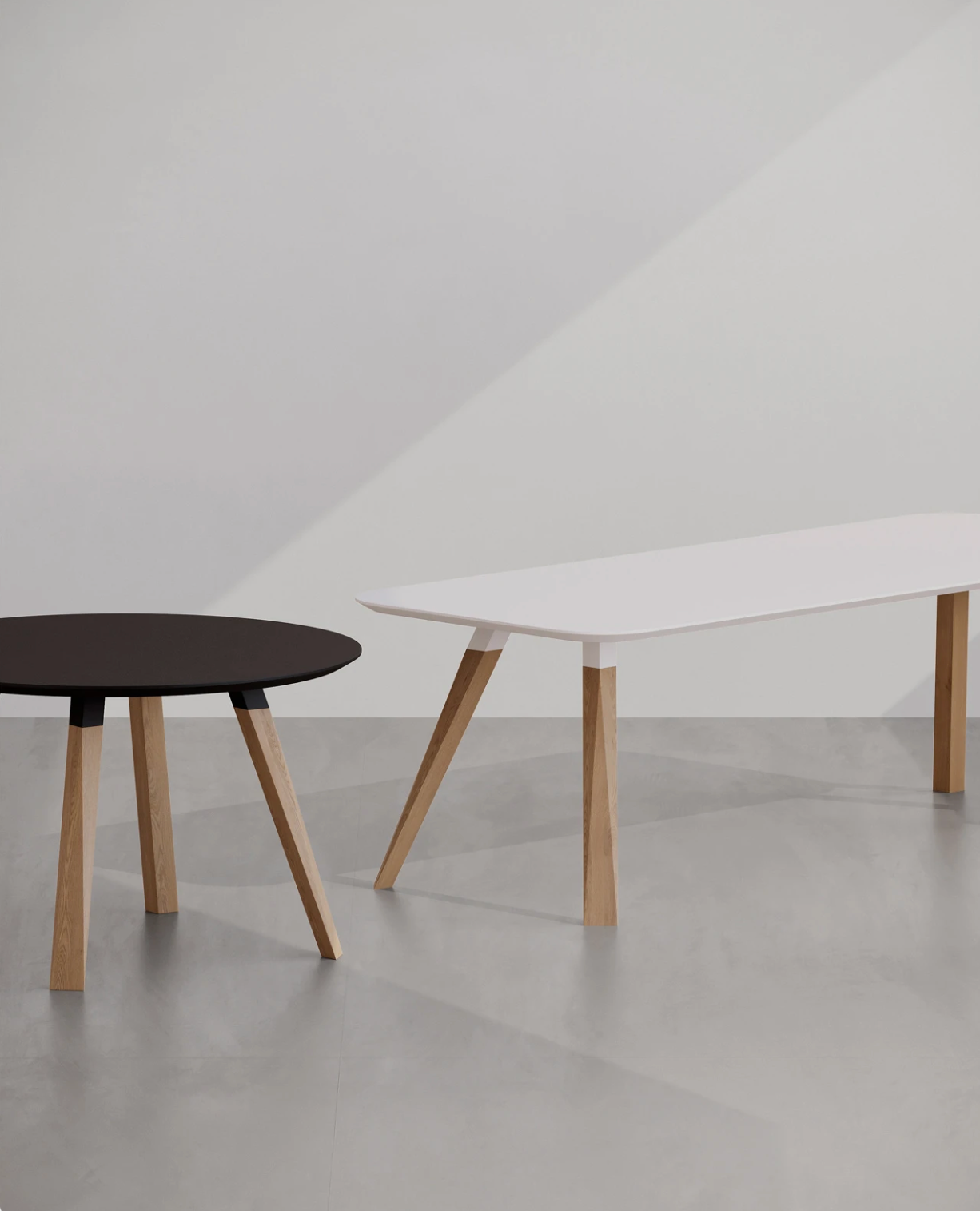 OBLIQUE TABLE