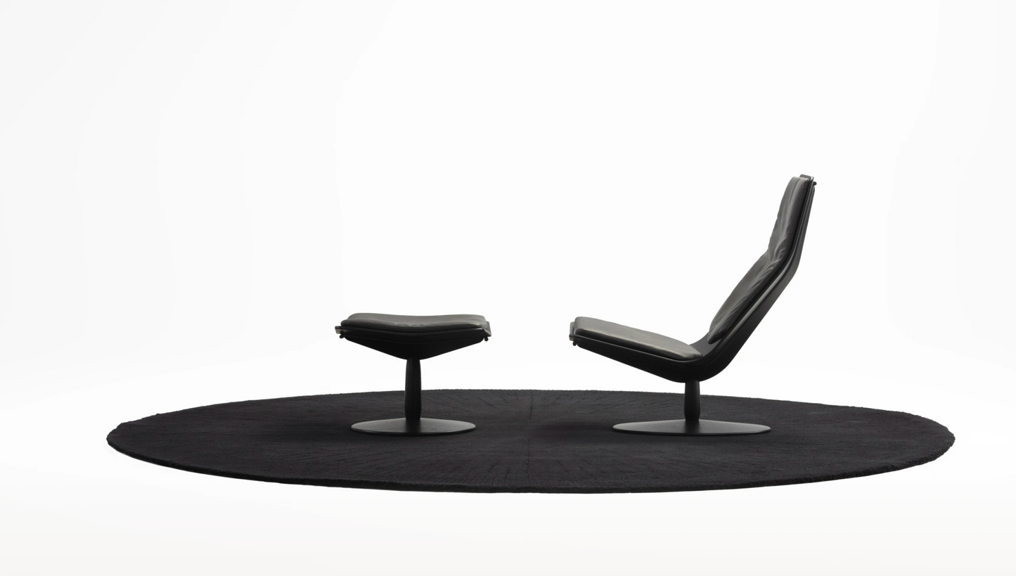 VR61 LOUNGE CHAIR