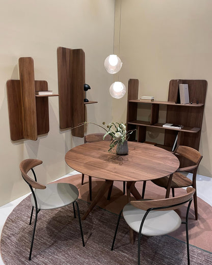 LAKRI ROUND TABLE