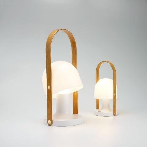FOLLOW ME PORTABLE LAMP