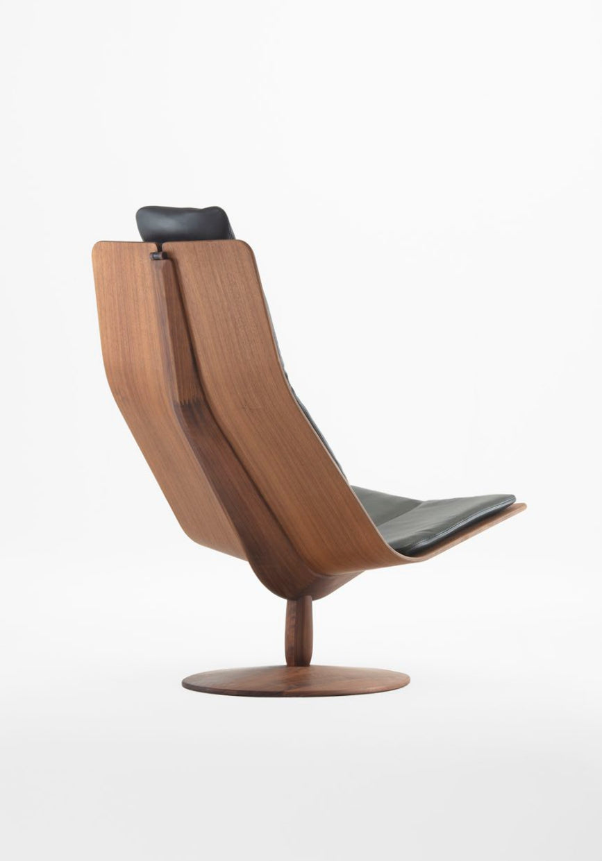 VR61 LOUNGE CHAIR