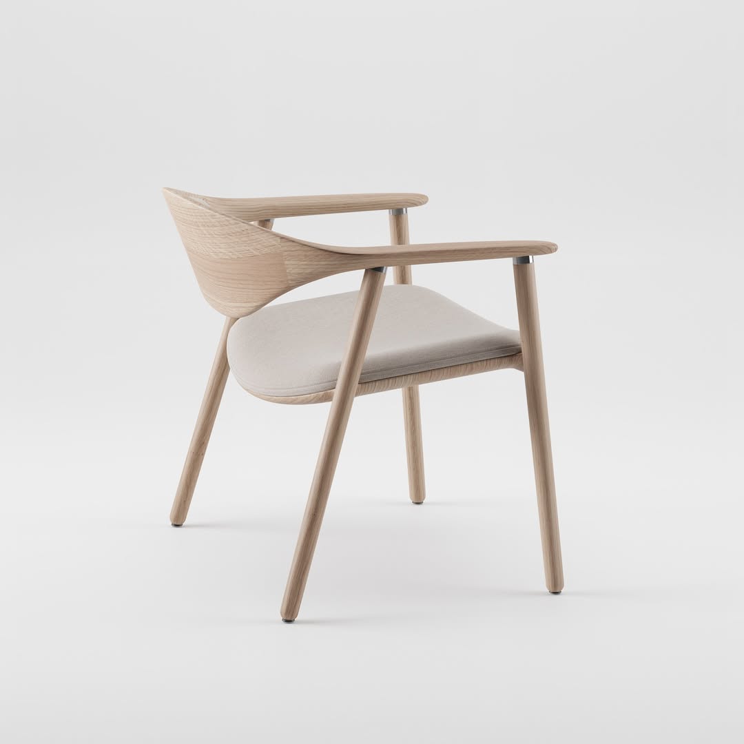 NARU LOUNGE CHAIR