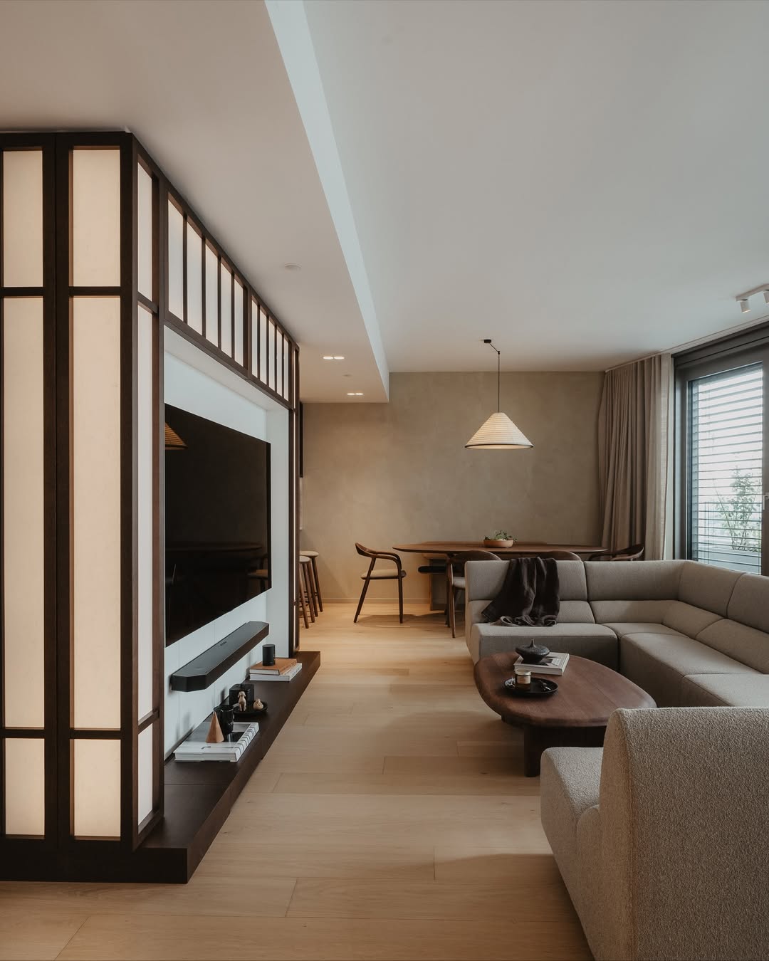 LAYOUT SOFA