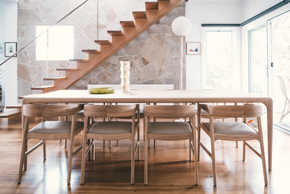 LATUS TABLE