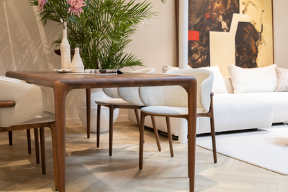 LATUS TABLE