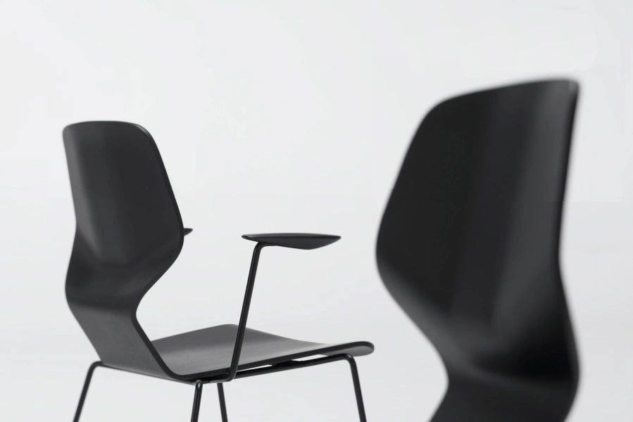 OBLIKANT CHAIR