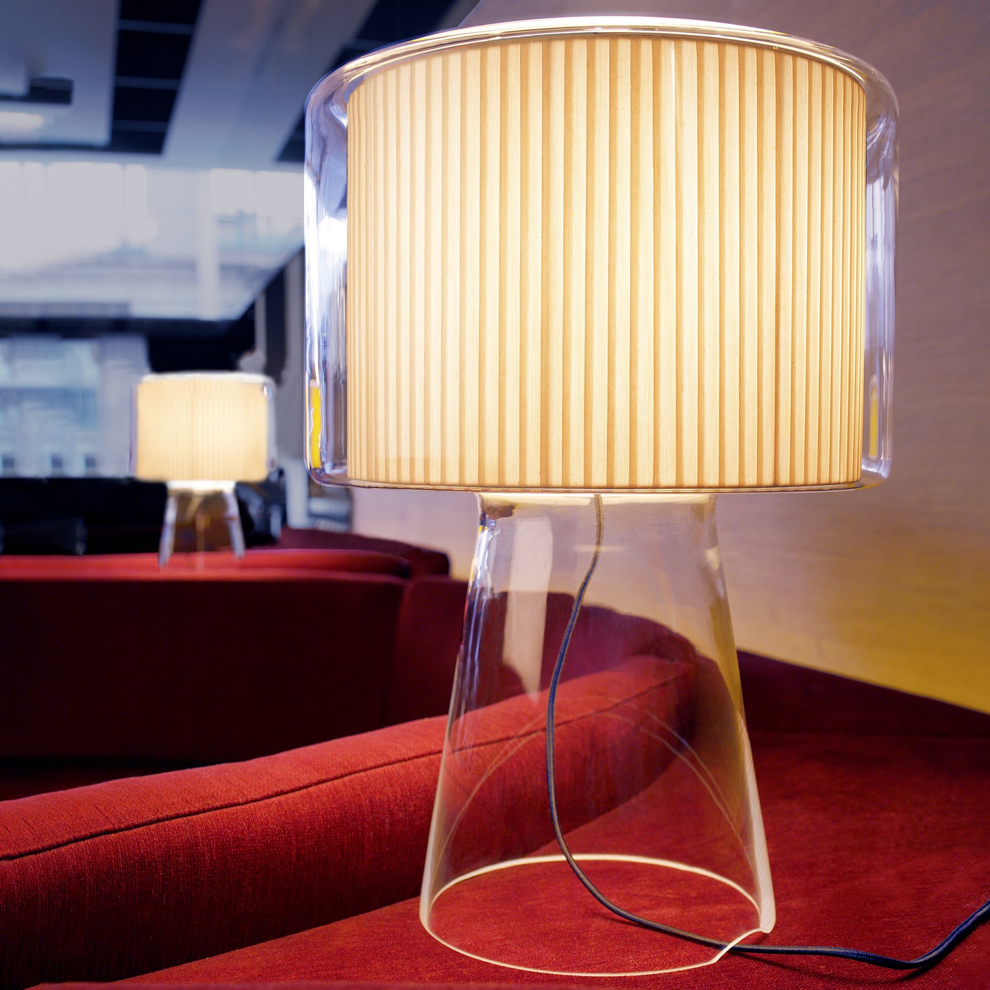 MERCER TABLE LAMP